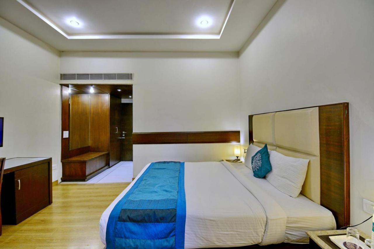 ג'לנדהר Vivo Hotels מראה חיצוני תמונה